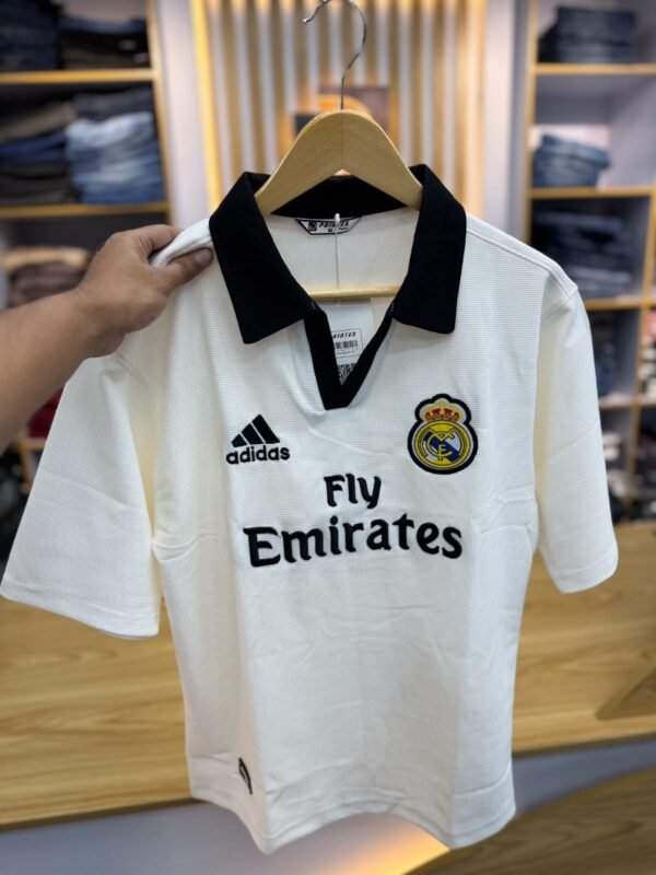 Real Madrid 2022-23 home kit Jersey